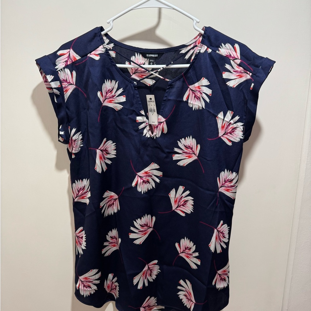 NWT Express Dark Blue Floral Women's Blouse